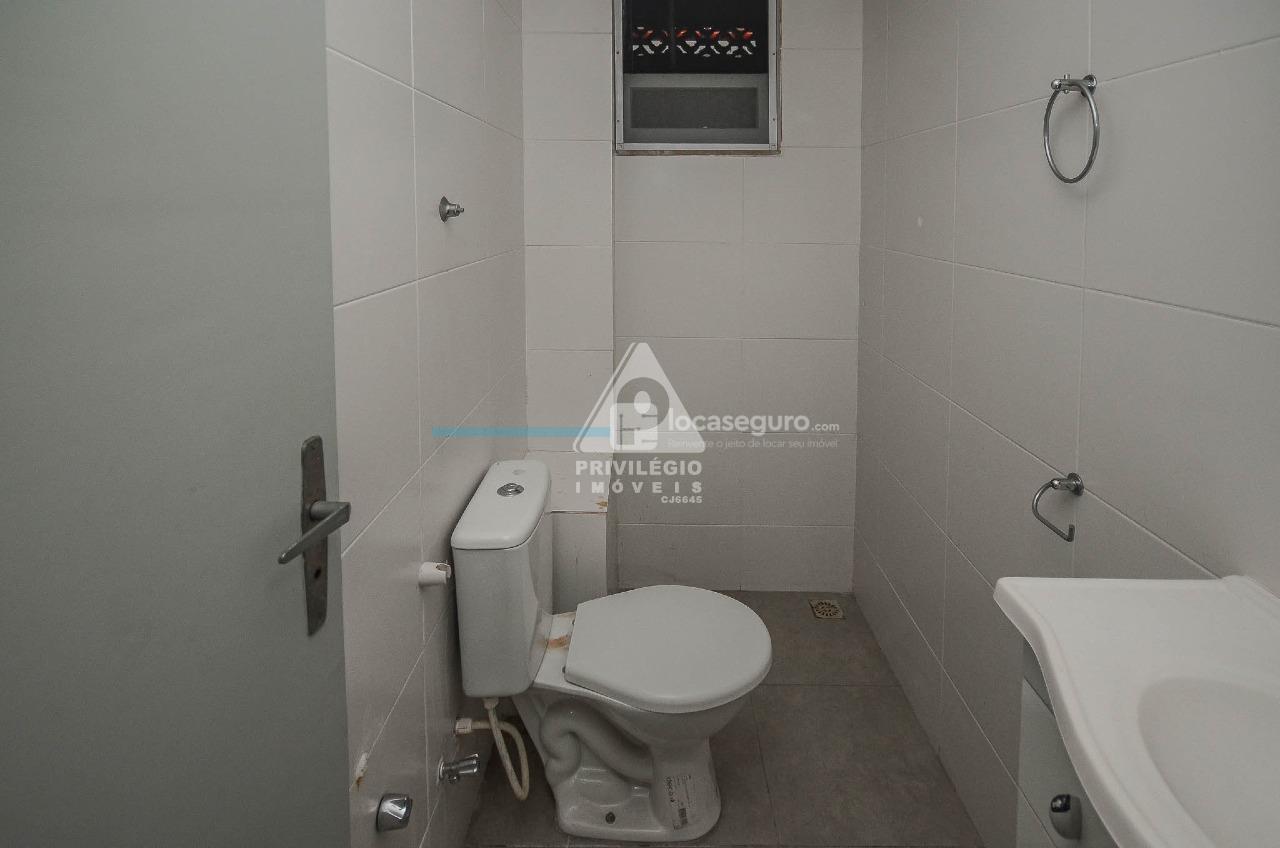 Sala para aluguel no Copacabana: banheiro