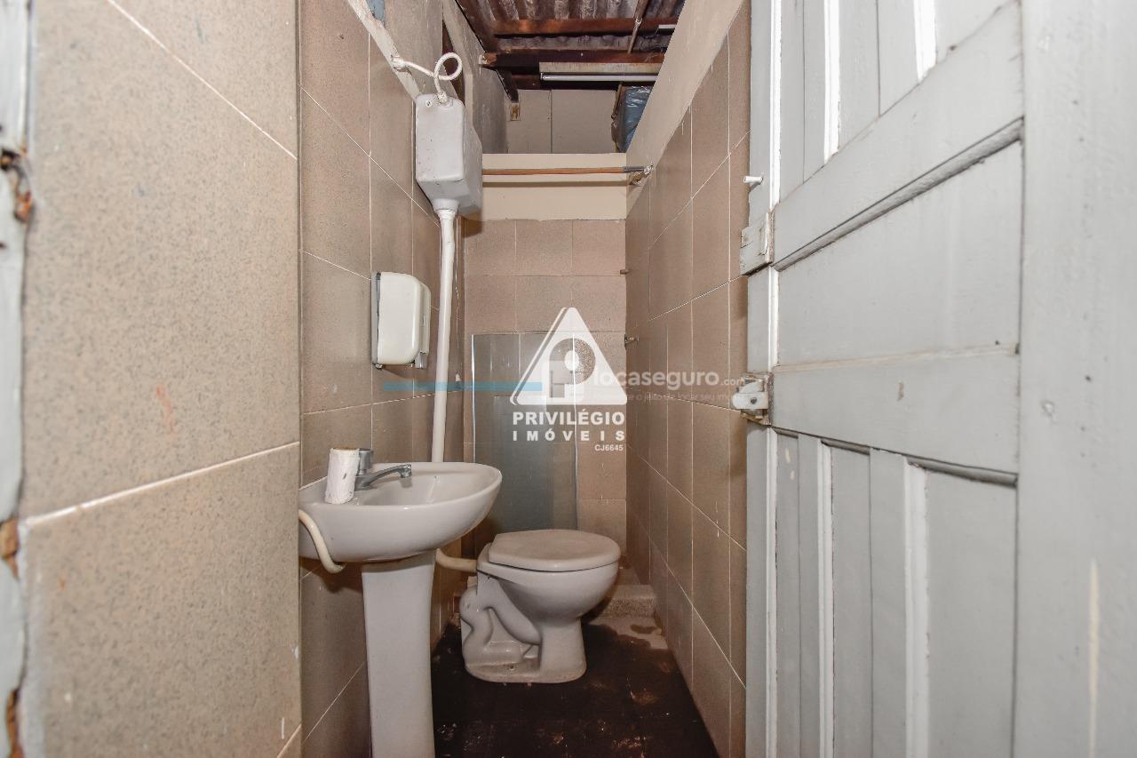 Sala para aluguel no Centro: banheiro 1 (2° andar)
