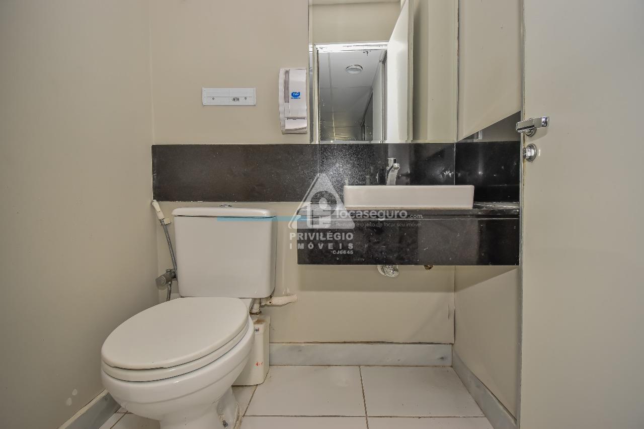 Sala para aluguel no Botafogo: banheiro 5
