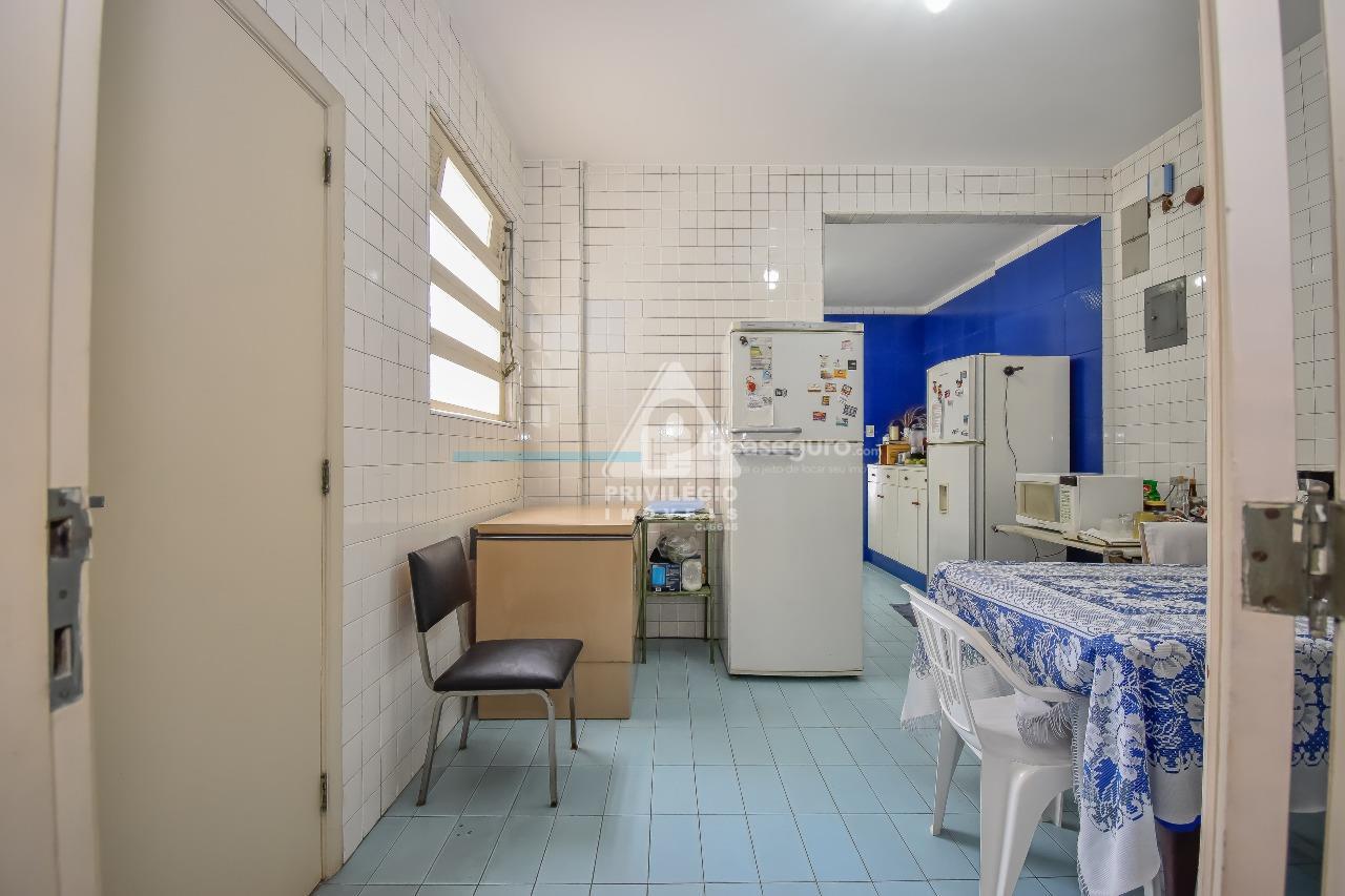 Apartamento para aluguel no Flamengo: cozinha