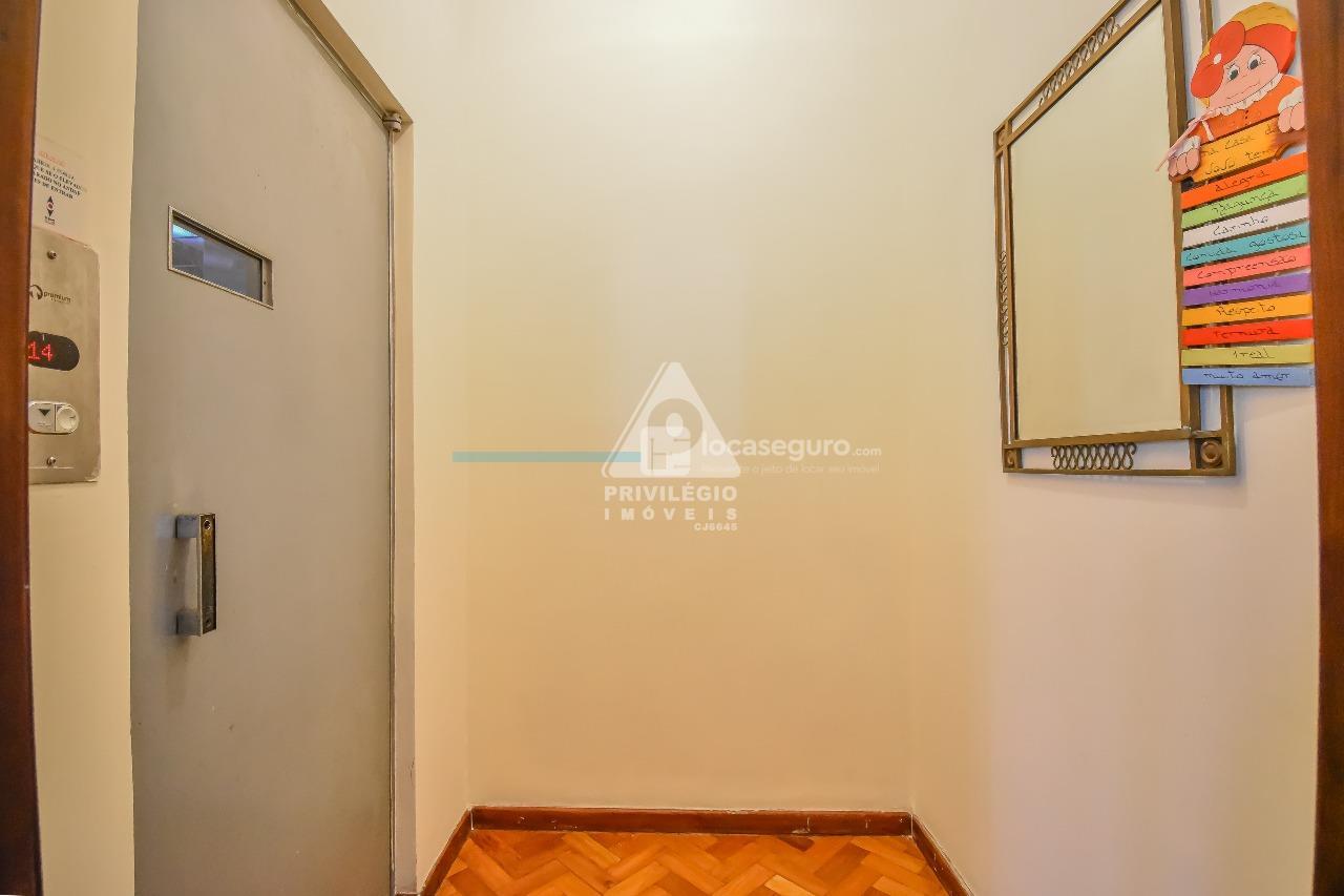 Apartamento para aluguel no Flamengo: elevador privativo