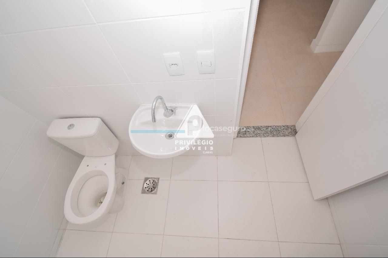 Sala para aluguel no Centro: lavabo 1